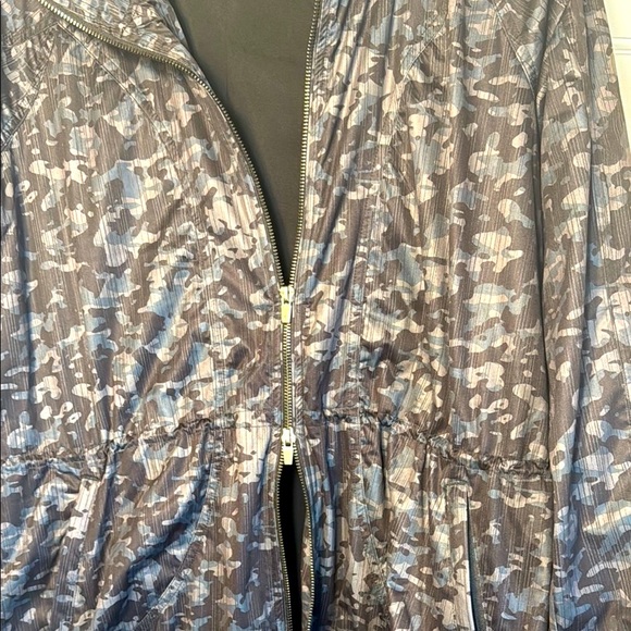 NWT Chase54 Black, Gray, Green Camouflage Rain/Utility Jacket Hide-Away Hood - Picture 8 of 12
